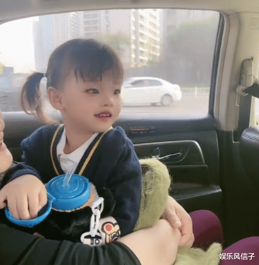 韩安冉|小猪兜儿一家吃火锅,网友喊话:别只顾庶女,忘了还有嫡女