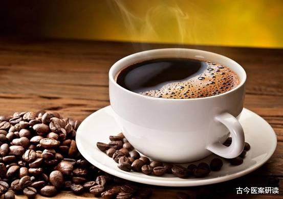 肾病|医生：1物被称为补钙“软黄金”，你若天天吃，骨硬如“钢筋”