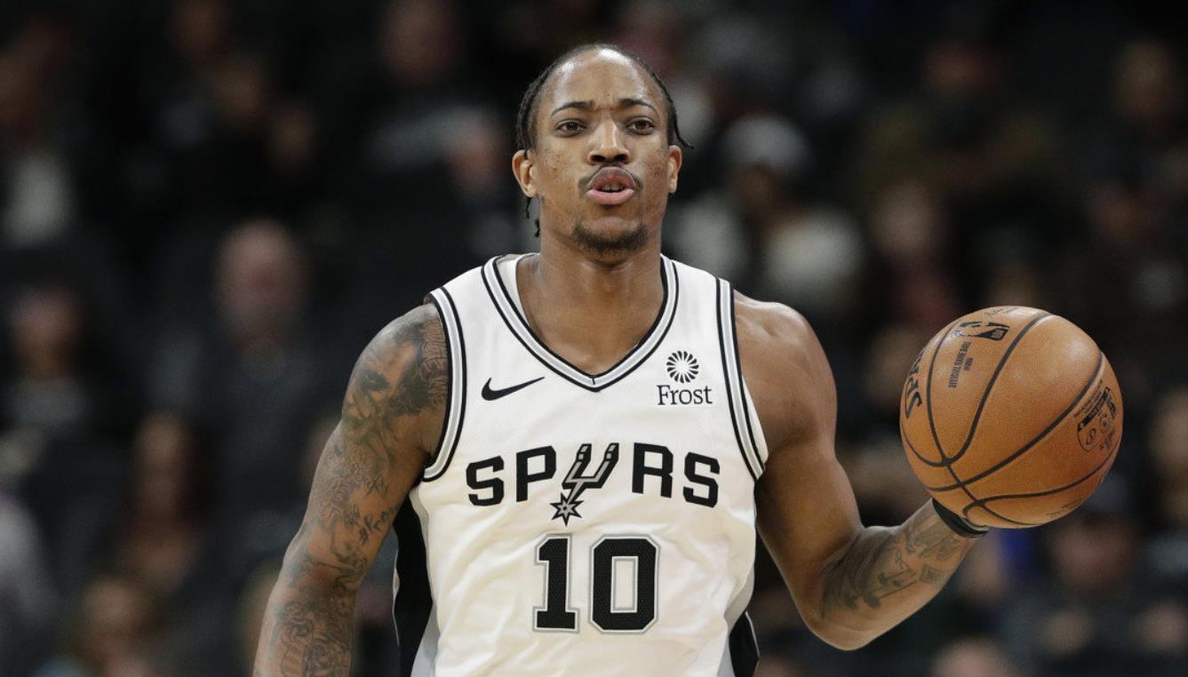 马刺队|马刺队新消息！4人确诊，3场比赛延期，波波维奇担心的事情发生了