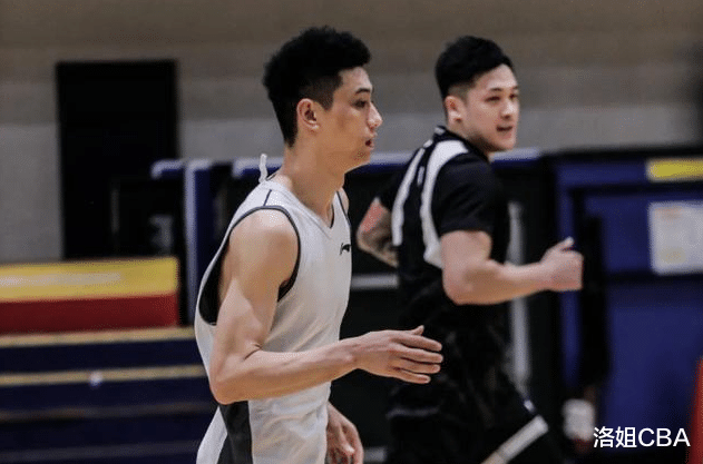张镇麟|CBA三消息：山东官宣外援注册，张镇麟学包饺子，栾利程刻苦加练