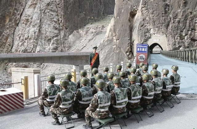 一菲说军史 最独特的寺庙，武警全天看守，全国唯一，不是少林寺