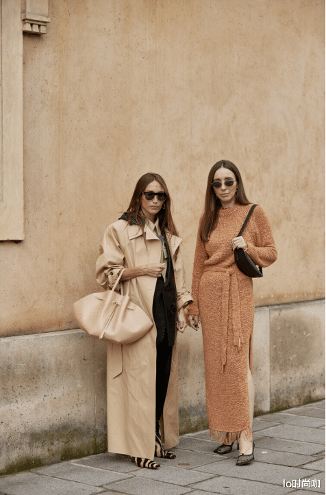 lo时尚咖|最近“超大包包”火了,实用又百搭,这几种搭配方式都整理好了