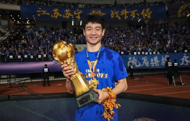 吉翔|吴曦李昂等原江苏球员回应吉翔道别，教练透露吉翔下家及幕后信息