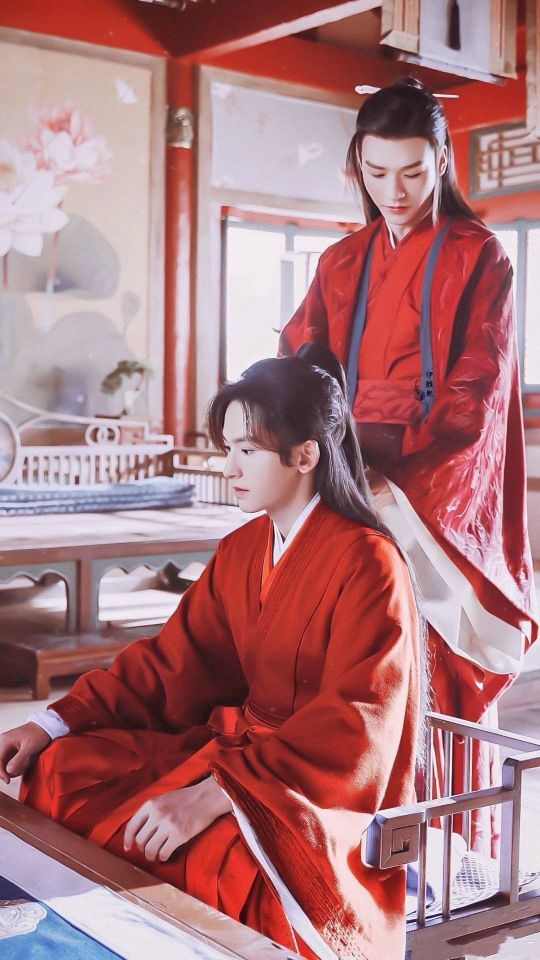 龚俊|周雨彤直言，女星不愿意和龚俊拍吻戏，原来宋伊人没有说谎