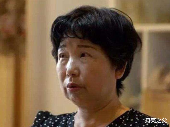 杜新枝|杜新枝在新的一年里,突然宣布退出网络遭网友质疑。