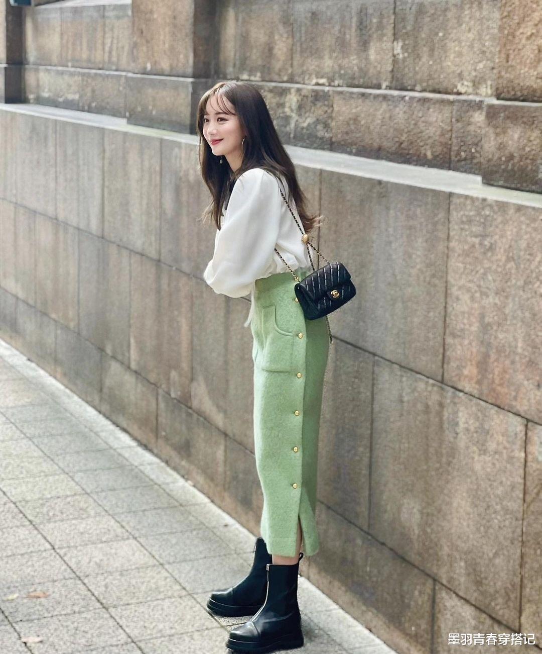 王菲 日本女人的穿衣之道：衣服很基础，利用发型和配饰来增添精致感