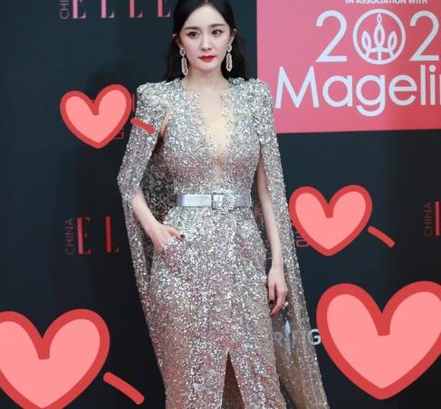 |杨幂和刘诗诗走ELLE红毯状态不佳，怪时间拖延，迪丽热巴一骑绝尘