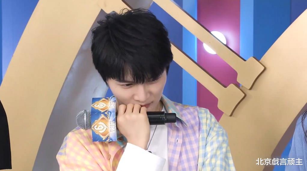 周深|《王者荣耀共创之夜》周深惊艳全场，唱功断层碾压，正能量爆棚！