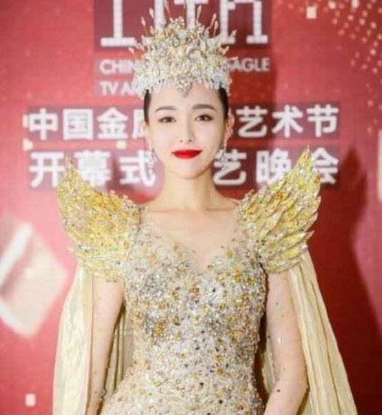 金鹰女神|金鹰女神排名第一名众望所归，第二名人人喊打，还有两人存在争议