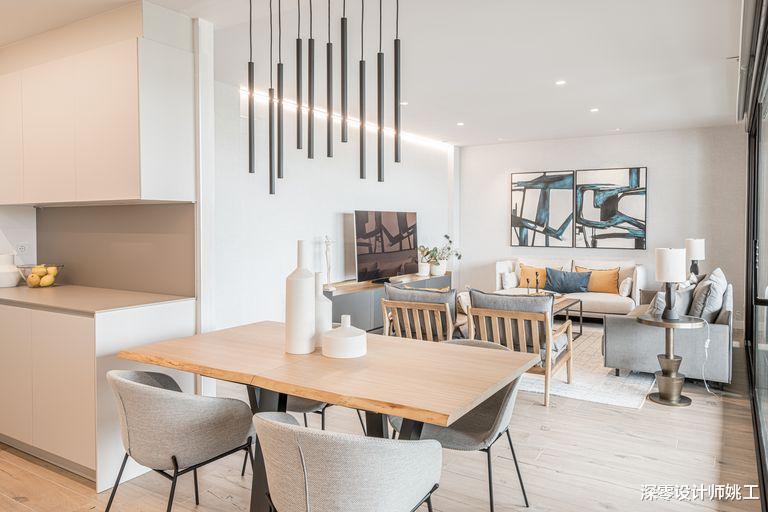 看完这对夫妻的124㎡,简洁原木两居室和超大开放式厨房,让人羡慕