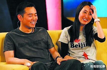 马苏|马苏走红毯时，老外不停朝她摆手，用中文说了两个字，马苏瞬间脸红