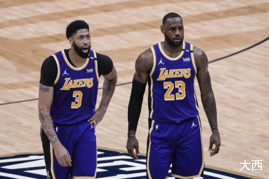 季后赛|詹杜卡谁才是现役第一小前？4场季后赛打完，答案很明显