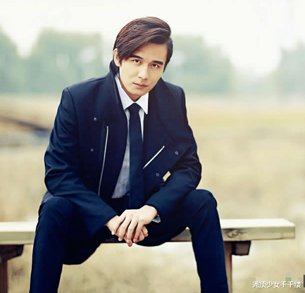 雷牧|《花间》有毒！男女主先后退出演艺圈，剧里有多甜剧外就有多残酷