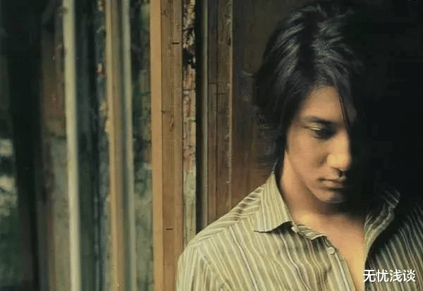 王力宏|周扬青的眼光确实不行，网友挖出她曾发文大赞王力宏是完美男人