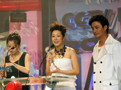 孙悦|“歌坛大姐大”孙悦的消亡史，她的故事比你想象的更悲惨