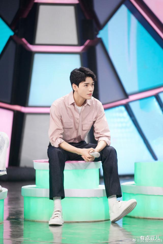 龚俊|截胡肖战?龚俊官宣新代言,同样是顶流,差距却慢慢体现出来了