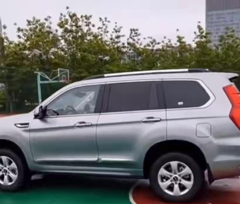 装记 全新哈弗H9到店实拍，尺寸媲美酷路泽，2.0T+8AT，或21万起售