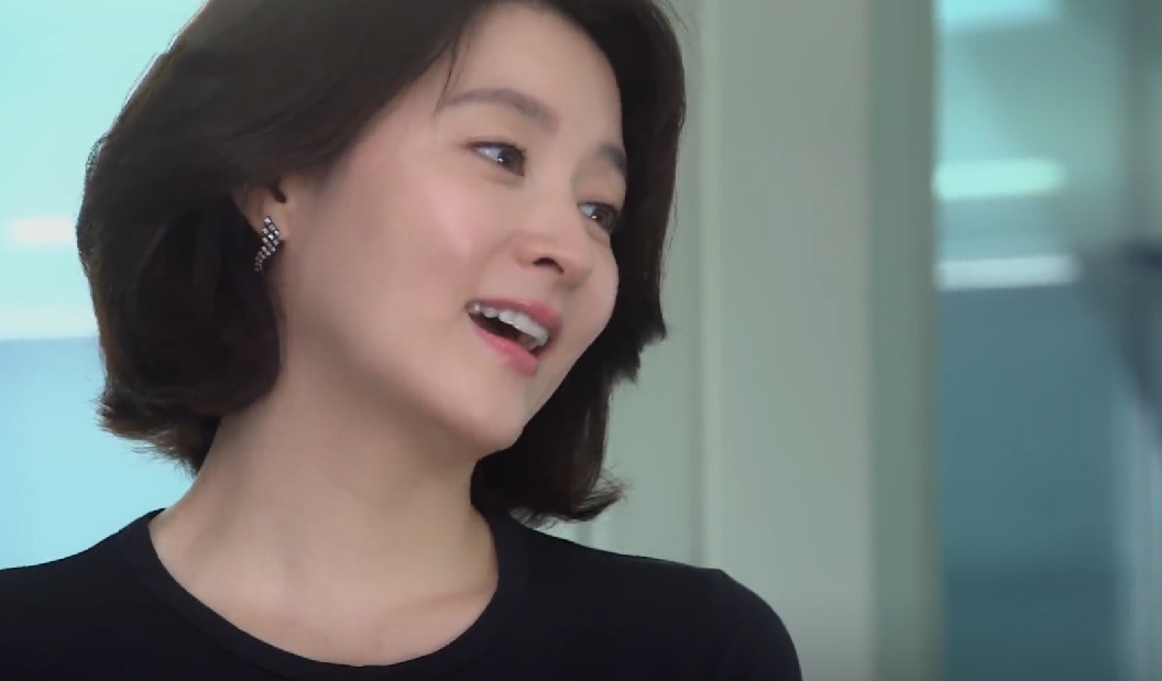 芒果台|演员一个比一个咖位狠，宋承宪大剧积压了5年才播，芒果台你赢了