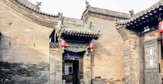 购房置业|农村古语:“宁住过头屋,不住露肘屋”,啥是过头屋?有道理吗?