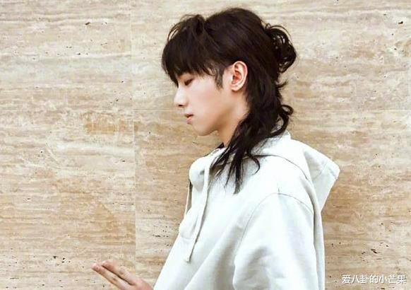 许晴|批评毛不易的华晨宇曾被李诞当场炮轰没作品：你有一首比毛不易红的歌吗？