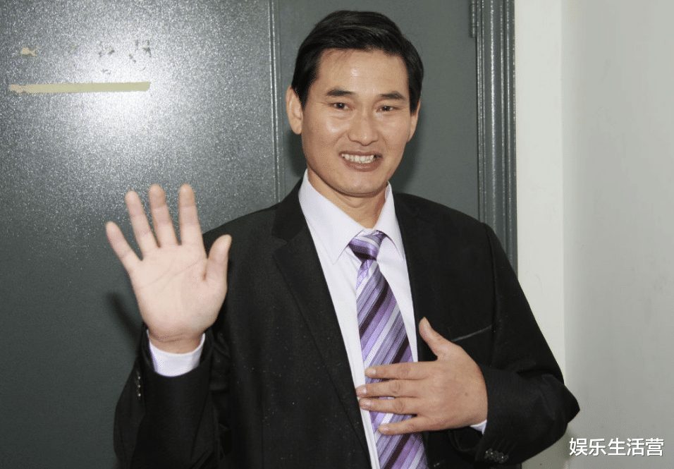 陈亚男|网曝陈亚男要550W分手费，村民证明两人确实分手，彻底撕破脸了？