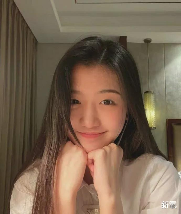 郝富申|粉丝都在等他爆成顶流，他却率先爆出劈腿坐实海王人设？