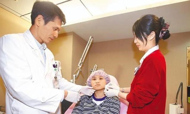 雪落无尘谈|考生在高考后选择“容貌改造”，到底是好事坏事？听听学姐怎么说