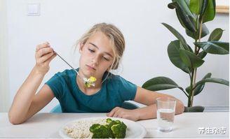 口臭|身体若出现3个异常，或是在提醒你：被幽门螺旋杆菌缠上了，医生：4个习惯重要