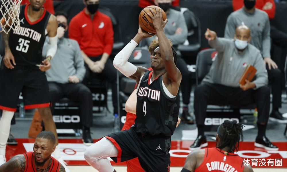 豪斯|火箭豪斯复出仅得2分！再这么打下去，他离被交易就不远了