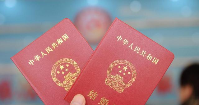 凉凉|小花和凉凉未婚生子的内幕？小花一直装乖？小花和凉凉都很不简单