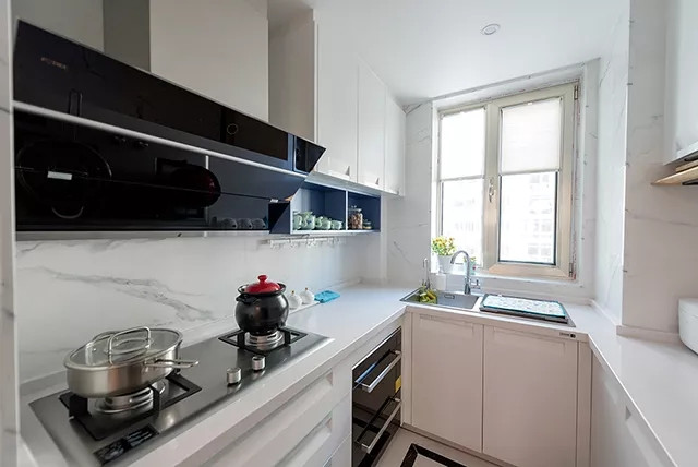 120平美式风三居室，用投影来代替电视非常优雅、精致