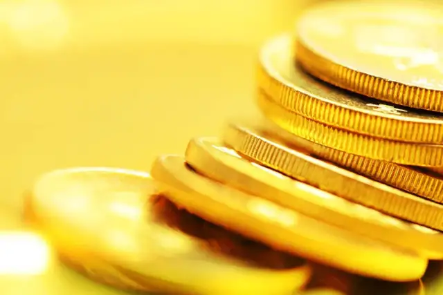 长沙 父亲倒车不慎压死2岁儿子,该不该获赔百万?