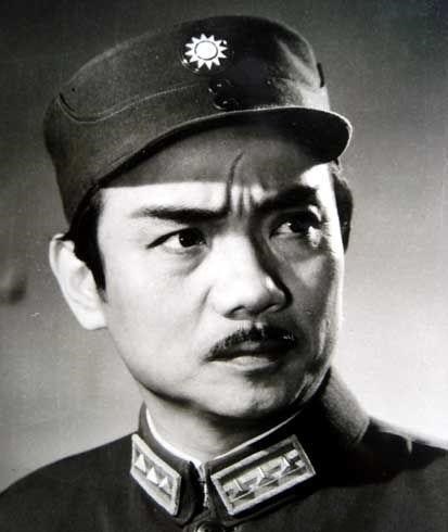 吴有情聊|样板戏中高大威猛的正面人物精彩，令人咬牙切齿的反派也精彩