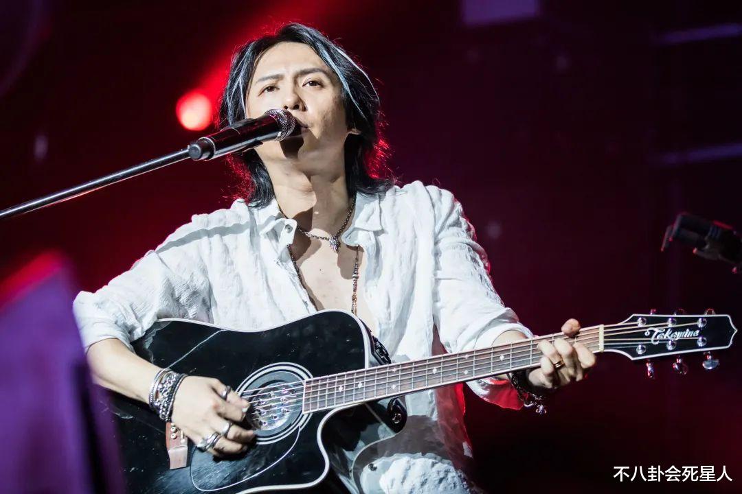 张淇|《披荆斩棘》张淇老婆撞脸尹正，两人至今无子，年少认识相伴20年