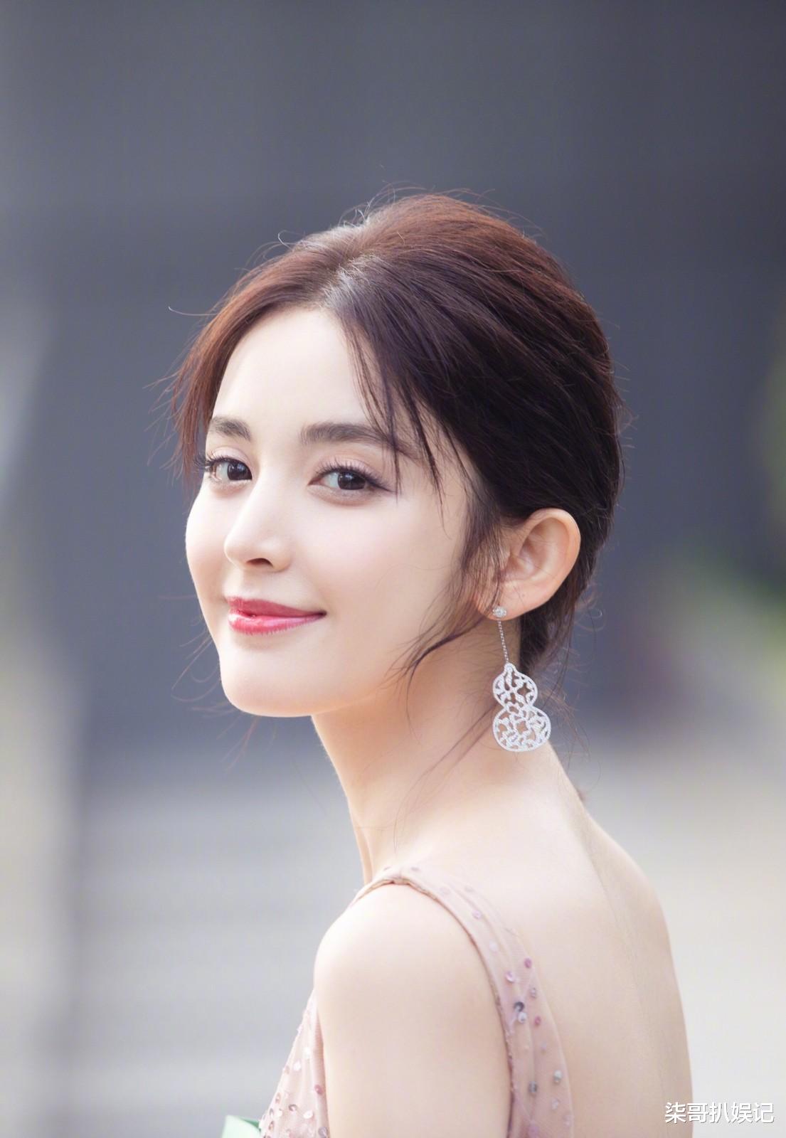 古力娜扎|不知是长相原因，还是剧本问题，这8位似乎在演“同一个角色”