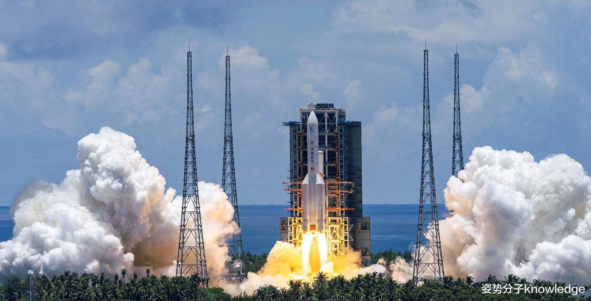 大象 飞到火星仅20天，冥王星只需3年，人类真的要突破太阳系了吗？