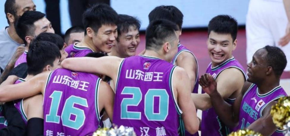 沃特福德|CBA三消息，辽篮确定首位外援，山东签约悍将，首刚核心获免体测
