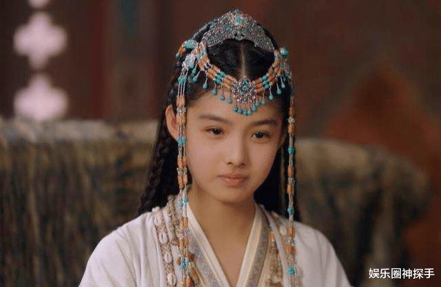 杨紫|《斛珠夫人》里的公主长大了，13岁成大美女，二次元风太吸睛