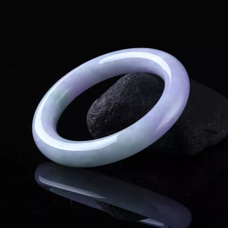 |翡翠7大鉴“色”要点，一看就明白了！