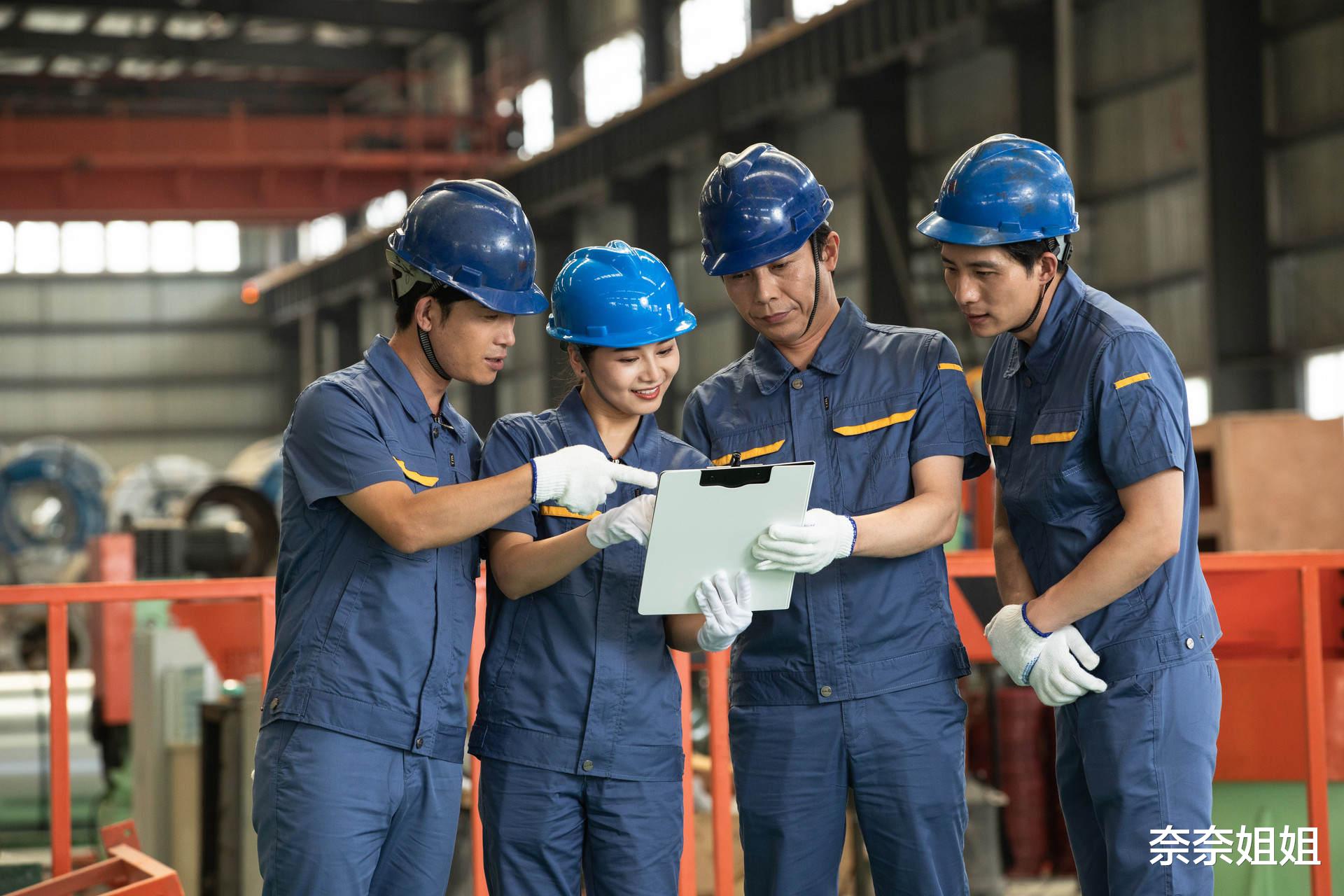 奈奈姐姐 上任分公司经理,被员工联合抵制,只用1招,2个月拿下掌控权