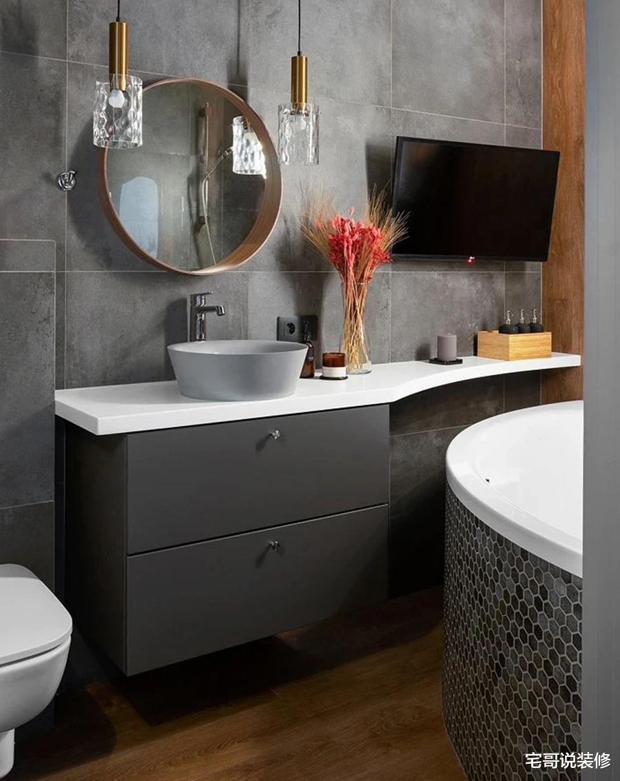 55岁夫妻给儿子置办的42㎡婚房,室内配色大胆又高级,让人羡慕!