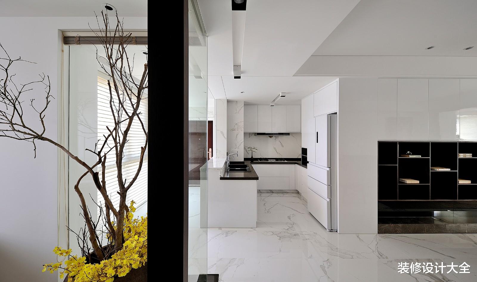 96㎡混搭风设计！强烈的色系碰撞下，还能给人以优雅的感觉！