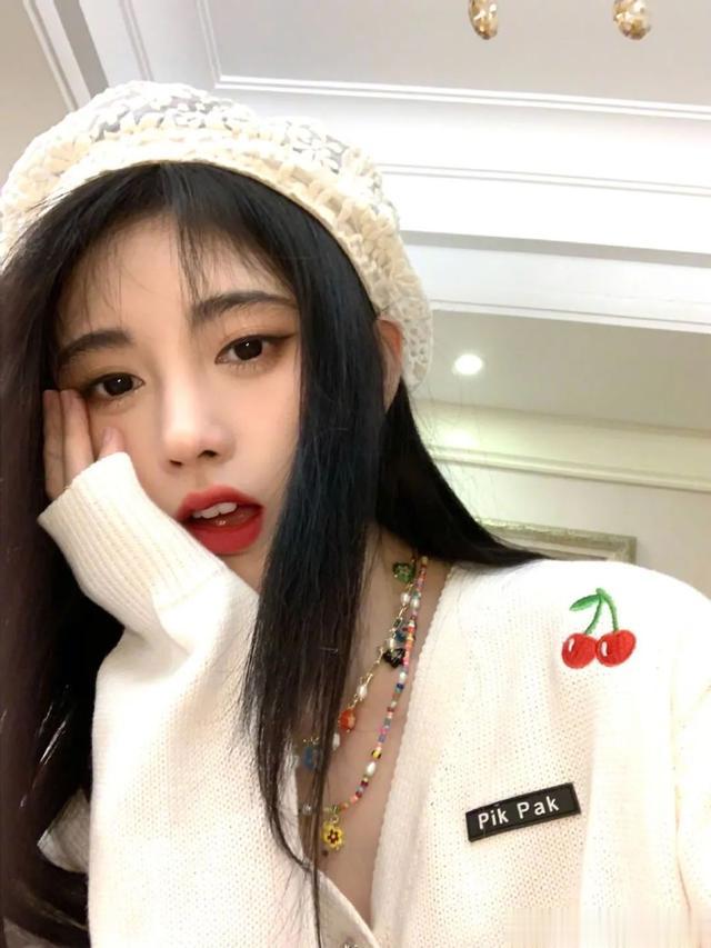 郭柯宇|鞠学进化史2.0，鞠婧祎她真的有那个美貌牛逼症