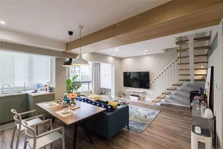 客厅连着餐厅,如何去分割空间呢?