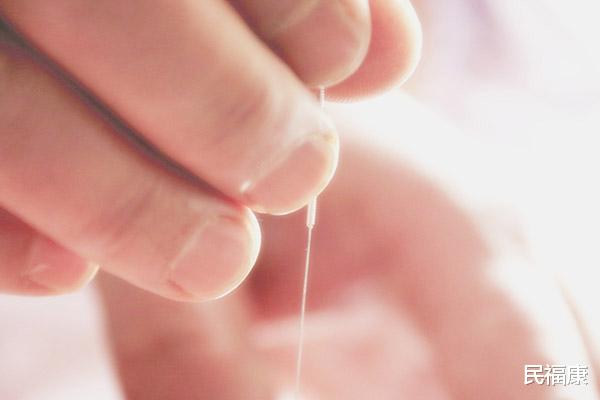 蛋糕|手麻可能是哪些原因引起的?怎么改善?