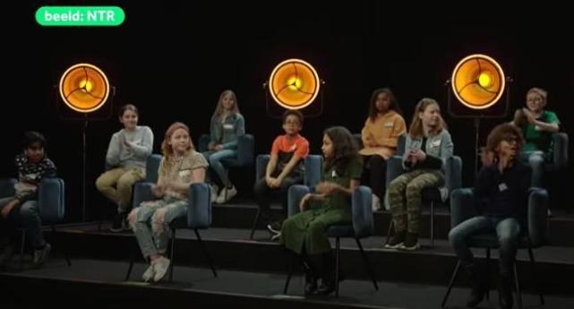 眾人怒噴：荷蘭兒童電視節目要收視不要底線，讓成人不著片縷回答問題-圖3