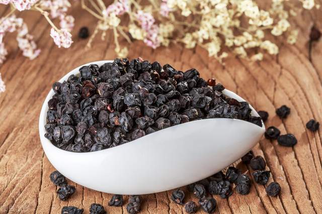 咳嗽|虚不受补？送你两味中药，固涩一身精气，让你正气内存，邪不可干