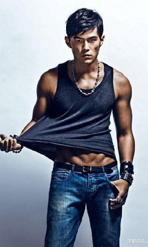 杨幂|一时冲动，杨幂终为“自己的错”买单。