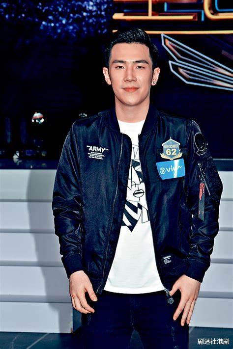 姜大卫|期待！香港知名老戏骨携儿子拍《临时械劫》，曾因酷似韩星引热议