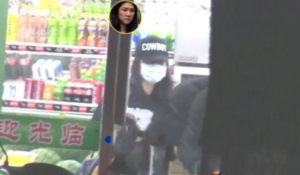 刘涛|当初说钟汉良老婆漂亮我还不信，直到看清她颜值：难怪他选择隐婚